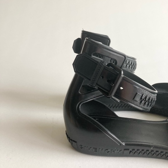 Givenchy Black Synthetic Ankle Strap Sandals size EUR 36, US 5.5 - Picture 3 of 16